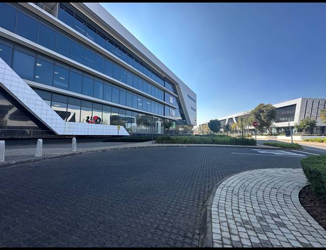 269M² OFFICE TO LET IN DORINGKLOOF